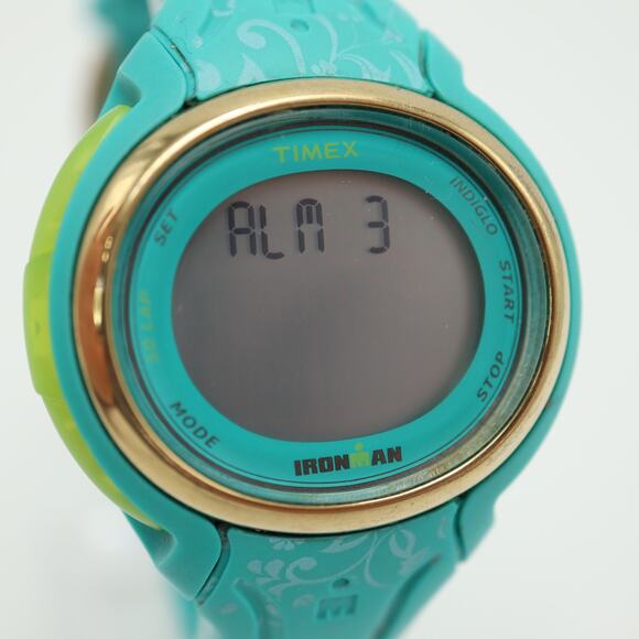 Timex Ironman 30 Years Womens Digital Watch Blue Green NO INDIGLO w New Battery - Picture 9 of 16